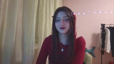 NohemiMcfatter live cam on Cam4