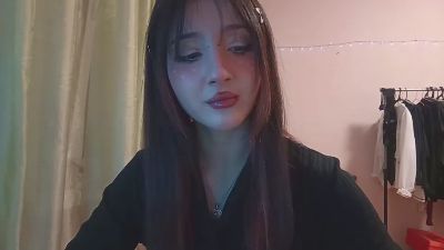 NohemiMcfatter live cam on Cam4