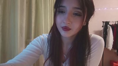 NohemiMcfatter live cam on Cam4