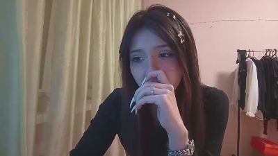 NohemiMcfatter live cam on Cam4