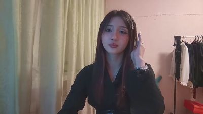 NohemiMcfatter live cam on Cam4
