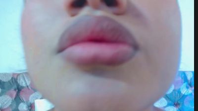 NoiraVale live cam on Cam4
