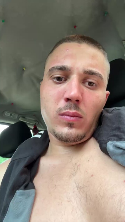 Nolino20 live cam on Cam4