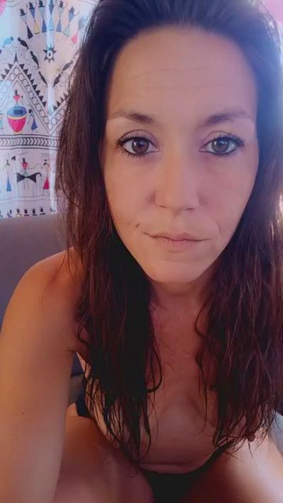 NomadKitty live cam on Cam4