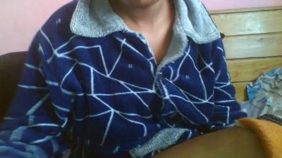 Nomena22 live cam on Cam4