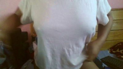 Nomena22 live cam on Cam4