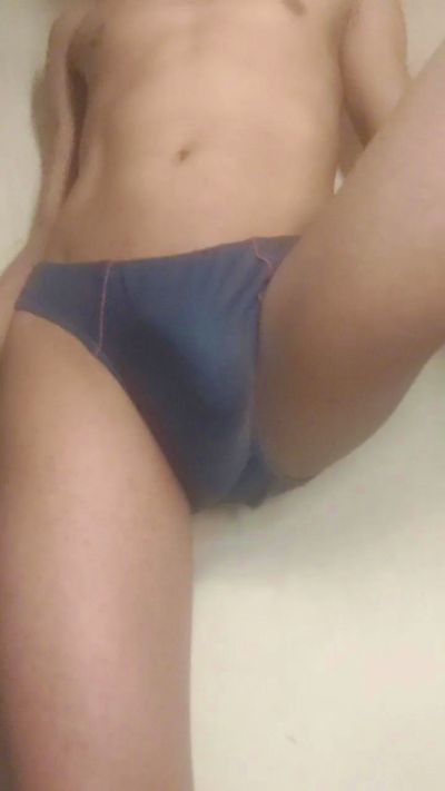 Nomi270 live cam on Cam4