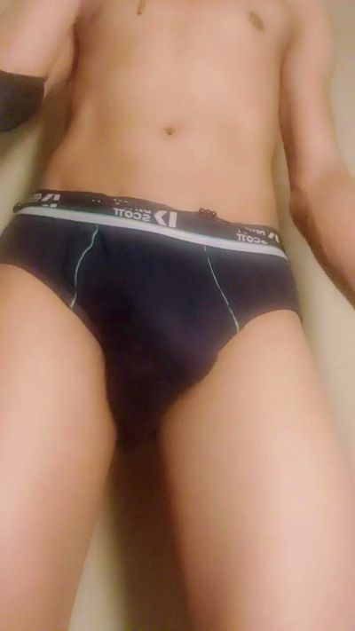 Nomi270 live cam on Cam4