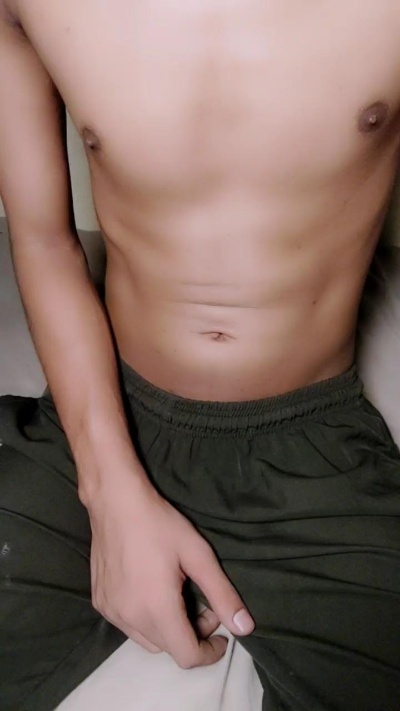 Nomi270 live cam on Cam4