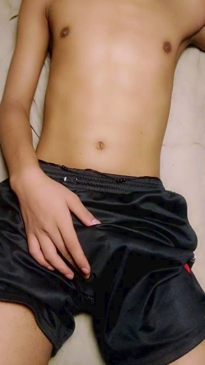 Nomi270 live cam on Cam4