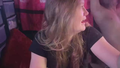 Nomzies live cam on Cam4