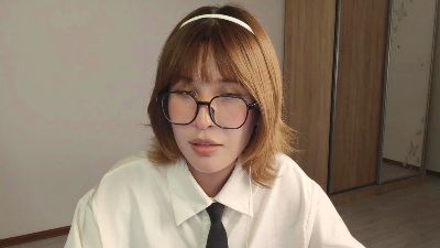 NonaGividen live cam on Cam4