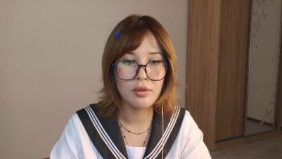 NonaGividen live cam on Cam4