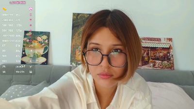 NonaGividen live cam on Cam4