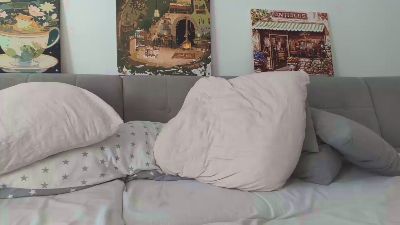 NonaGividen live cam on Cam4