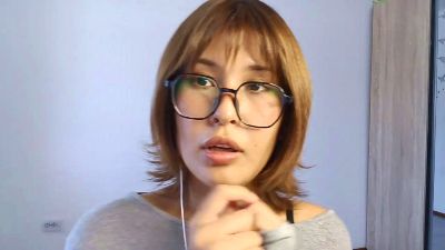 NonaGividen live cam on Cam4