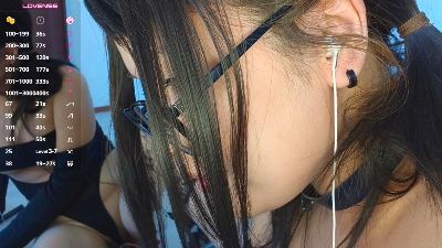 NonaGividen live cam on Cam4
