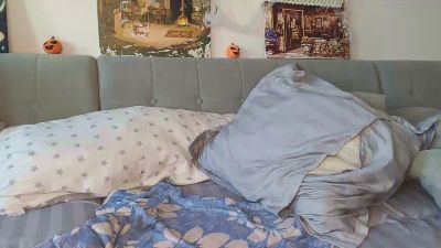 NonaGividen live cam on Cam4