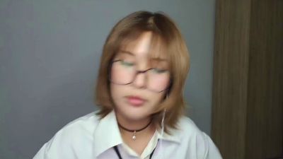 NonaGividen live cam on Cam4