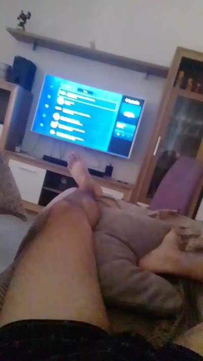 Nono181818 live cam on Cam4