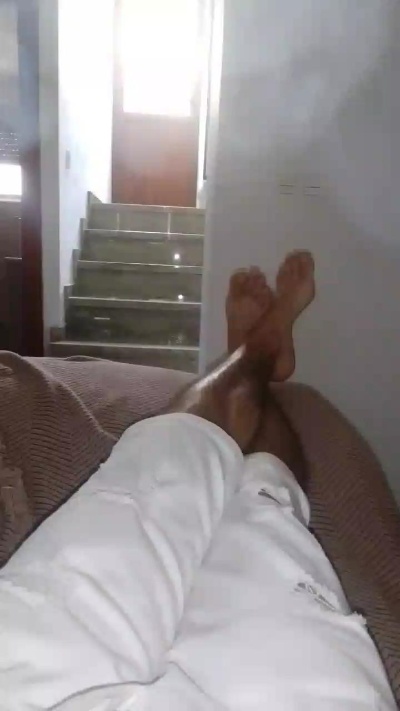 Nono181818 live cam on Cam4