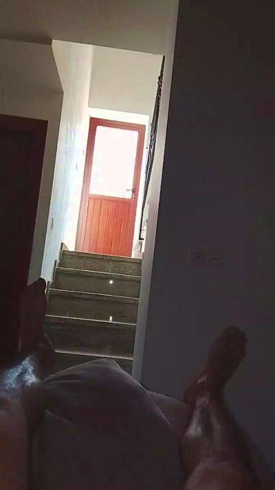 Nono181818 live cam on Cam4