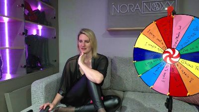 NoraNoxx live cam on Cam4