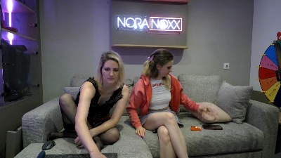 NoraNoxx live cam on Cam4