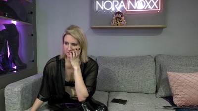 NoraNoxx live cam on Cam4