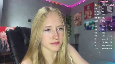 NoraVeylan live cam on Cam4