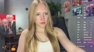 NoraVeylan live cam on Cam4