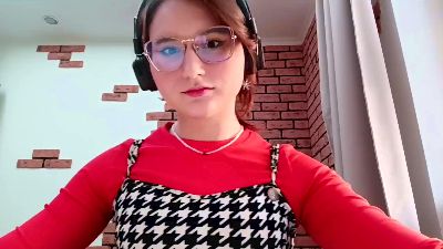 NorahGlacken live cam on Cam4