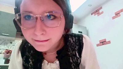 NorahGlacken live cam on Cam4