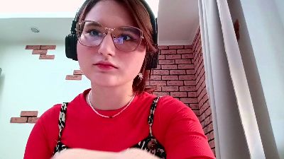 NorahGlacken live cam on Cam4