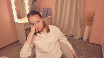 Profile and Statistics for NorahGusler on Cam4