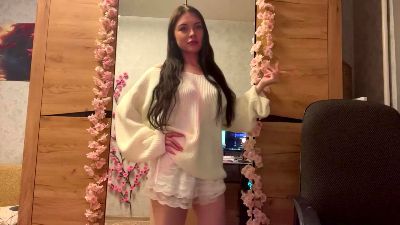 NoreneSimokat live cam on Cam4