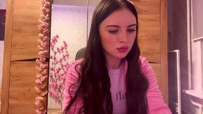 NoreneSimokat live cam on Cam4