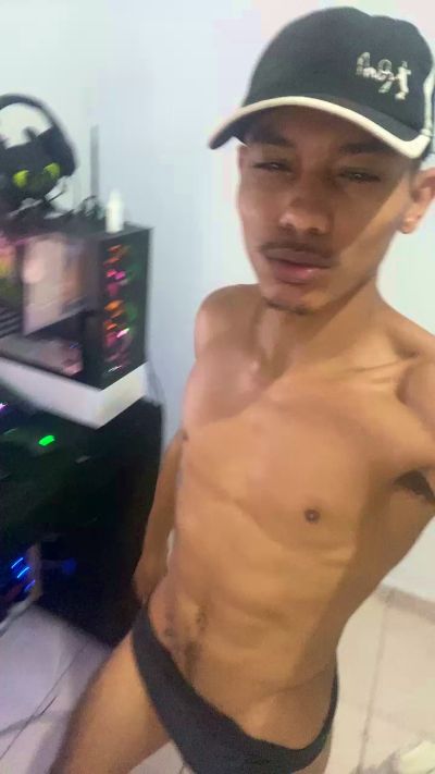 NossoSegredoo live cam on Cam4