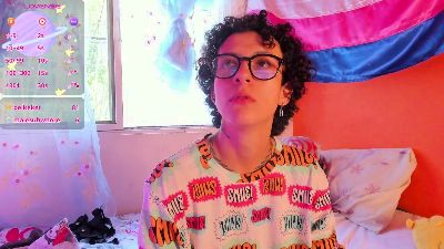 Nova_evan7 live cam on Cam4