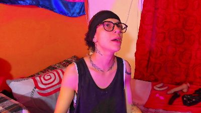 Nova_evan7 live cam on Cam4