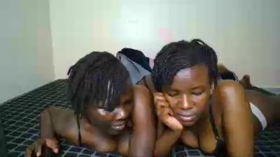 Nova_mila live cam on Cam4