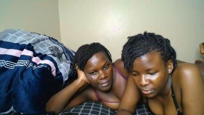 Nova_mila live cam on Cam4