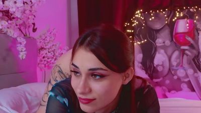 NovaleeBenson live cam on Cam4