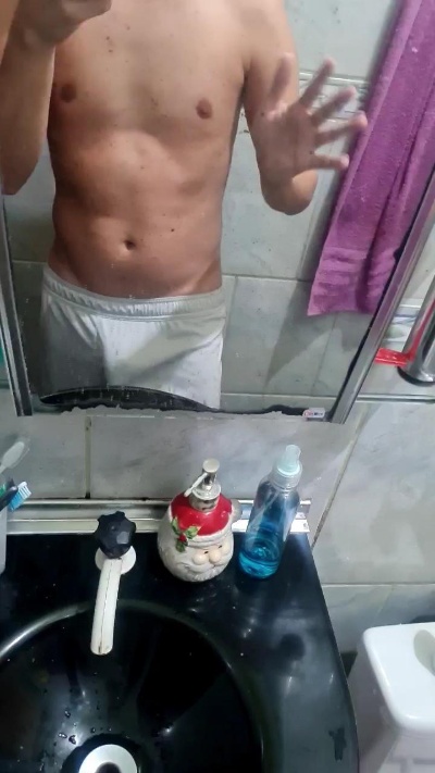 Novin_021h live cam on Cam4