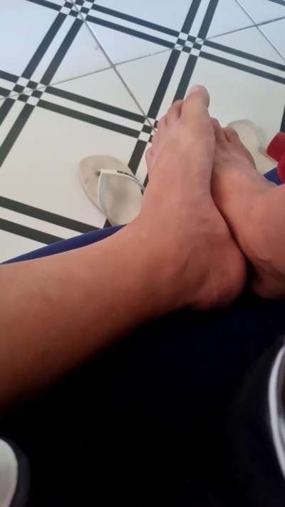 Novin_021h live cam on Cam4
