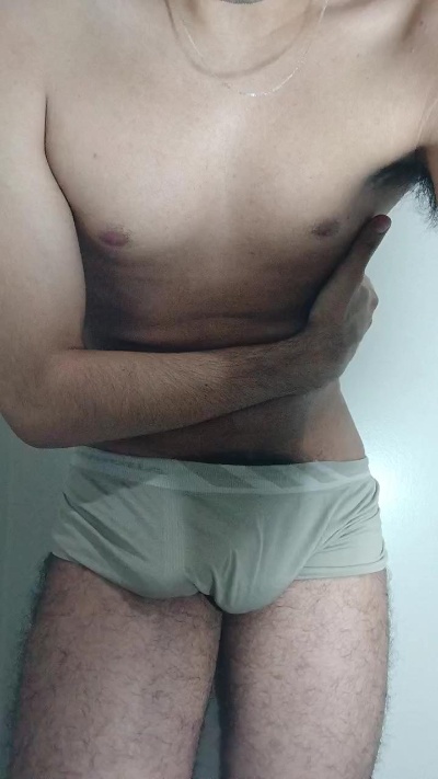 Novin_pentelhud live cam on Cam4