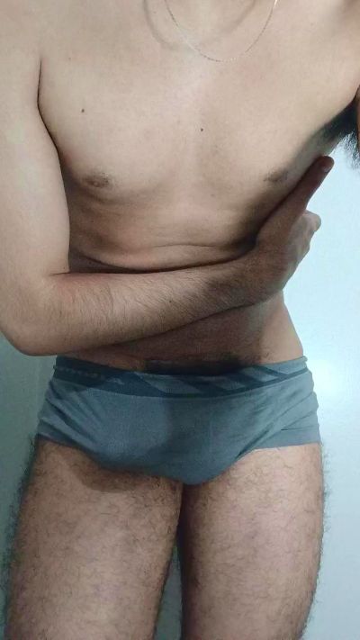 Novin_pentelhud live cam on Cam4