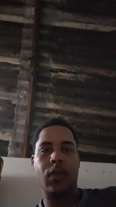Novinh1m live cam on Cam4