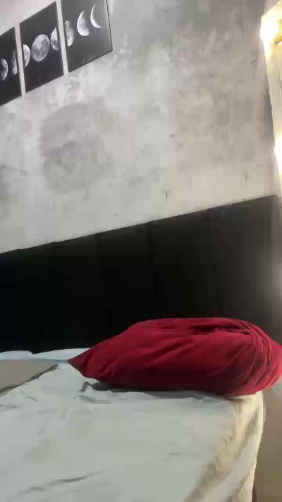 Novinho021rj live cam on Cam4