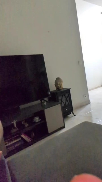 Novinho25 live cam on Cam4